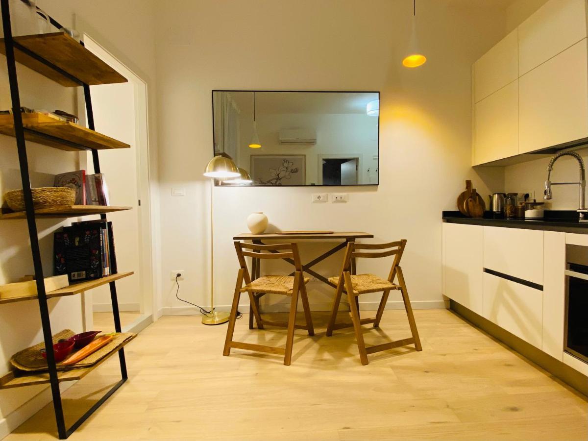 Piazzaborsa Charme Apartment Triest Exterior foto