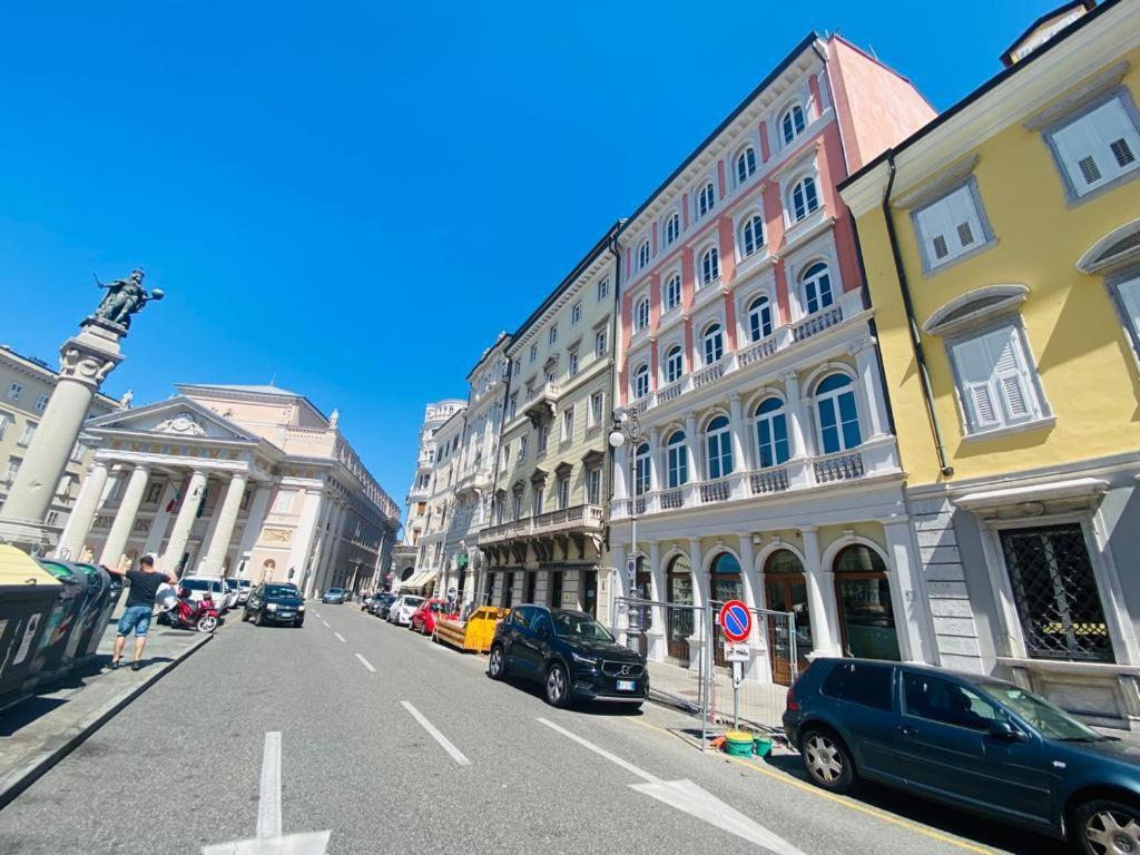 Piazzaborsa Charme Apartment Triest Exterior foto